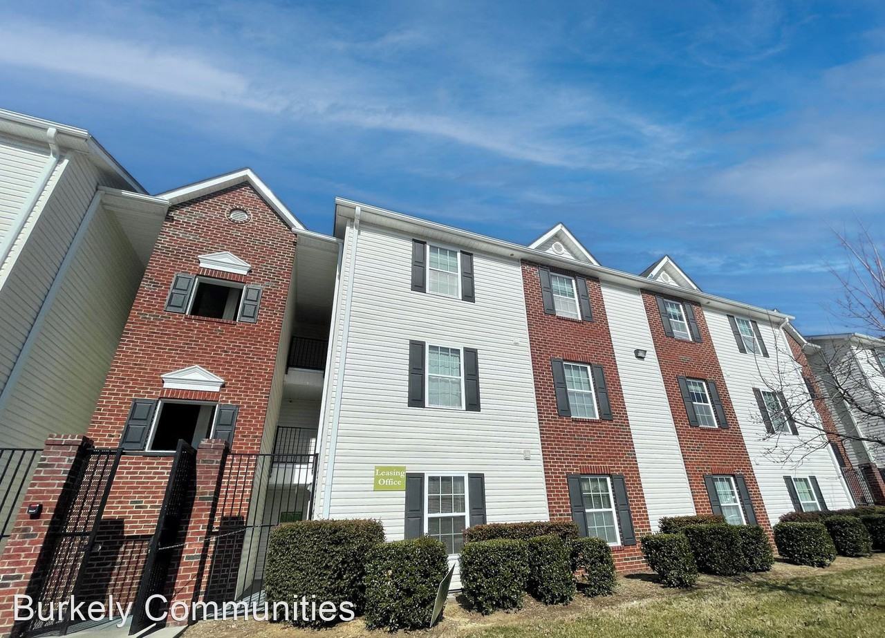 Campus East Apartments 203 Holt Ave, Greensboro, NC 27405 Zumper