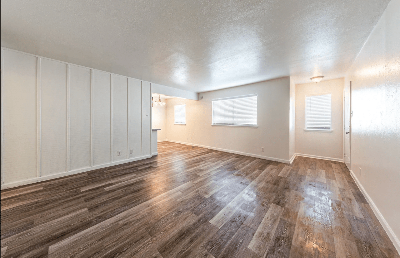 Brix at Terrell Hills Apartments 2447 Harry Wurzbach Rd, San Antonio