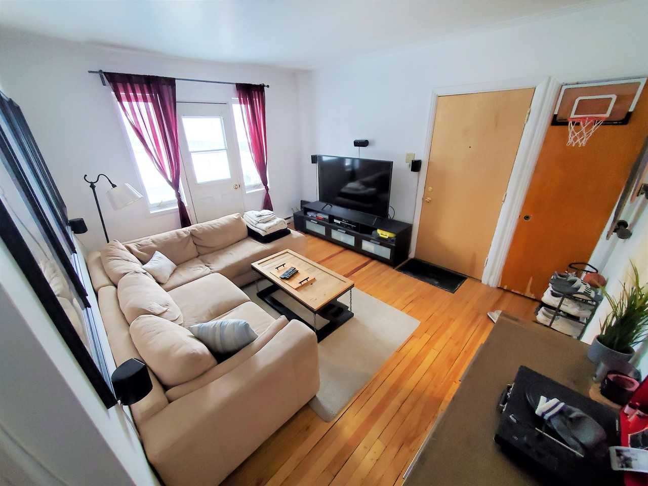 Apartments for Rent in SainteAnnedeBellevue, QC 25 Condos & Other