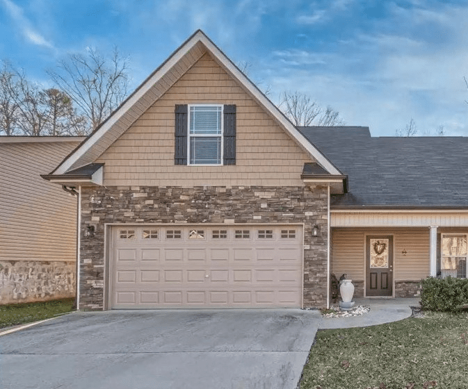 5454 Creekhead Cove Ln, Knoxville, TN 37909 4 bedroom House Rental