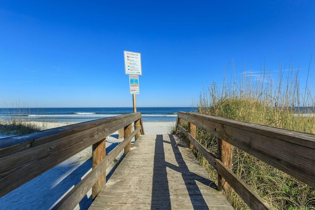 Surfside Apartments 814 1st St N, Jacksonville Beach, FL 32250 Zumper