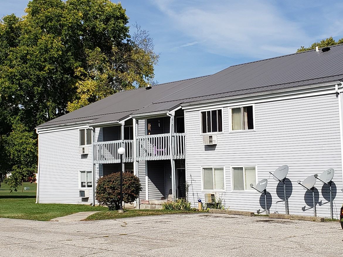 Drake Terrace I Apartments 636 Berry Ln, Kendallville, IN 46755 Zumper