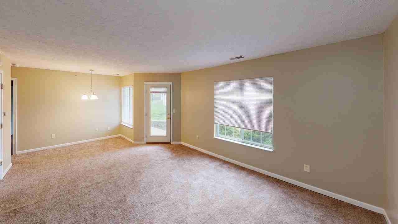 Oxford Hills Apartments 725 Rosewood Drive, Taylor Mill, KY 41015