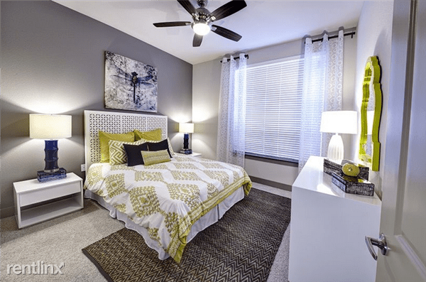 5535 Memorial Dr Apartments in Washington Ave Memorial Park, Houston