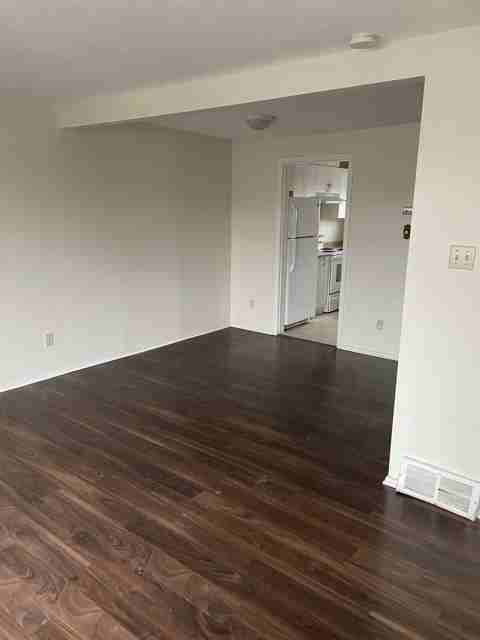 1413 Bethamy Lane Apartments in Beacon Hill, Ottawa, ON K1J 8P5 Zumper