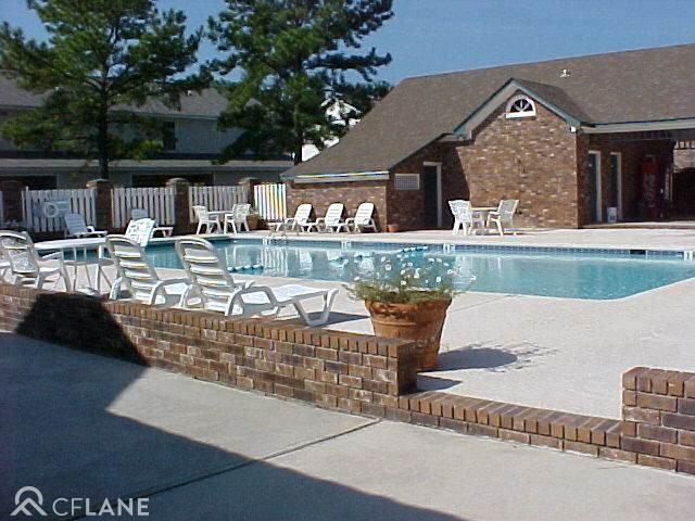 Peppertree Apartments 4640 Forest Hills Dr, North Charleston, SC