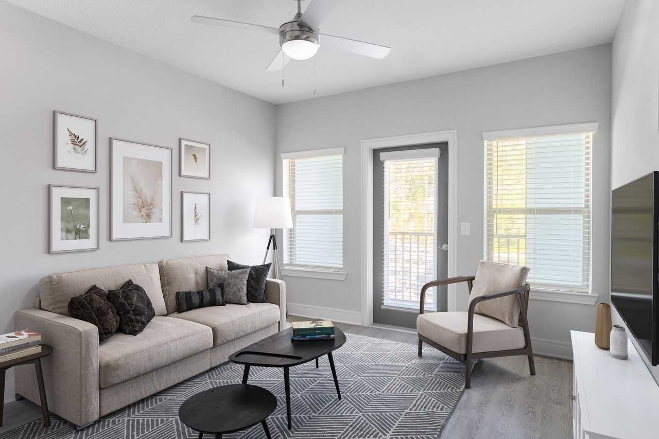 Cue Luxury Living Apartments 13504 Citicards Way, Jacksonville, FL