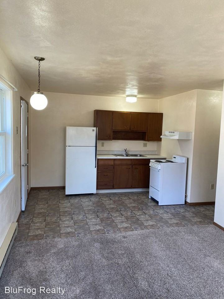 920 Dr Apartments in Jamestown, ND 58401 Zumper