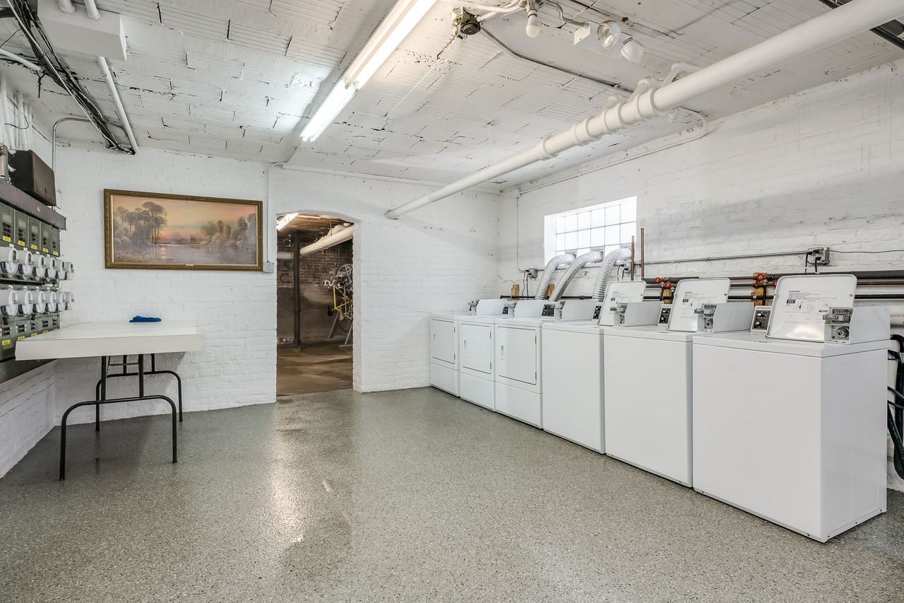 Oakdale Apartments in Lakeview, Chicago, IL 60657 Zumper