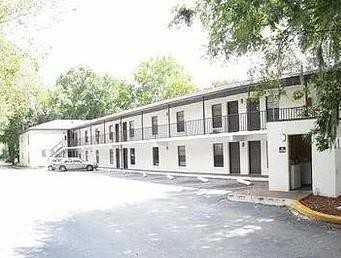 1201 Kennedy Road Daytona Beach, FL 32117 Apartments 1201 Kennedy Rd