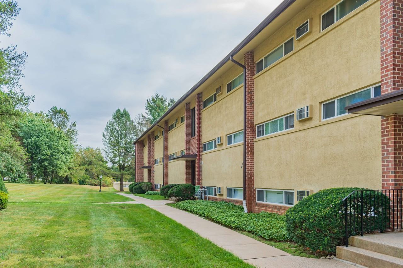 Black Hawk Apartments 1 Black Hawk Cir, Downingtown, PA 19335 Zumper