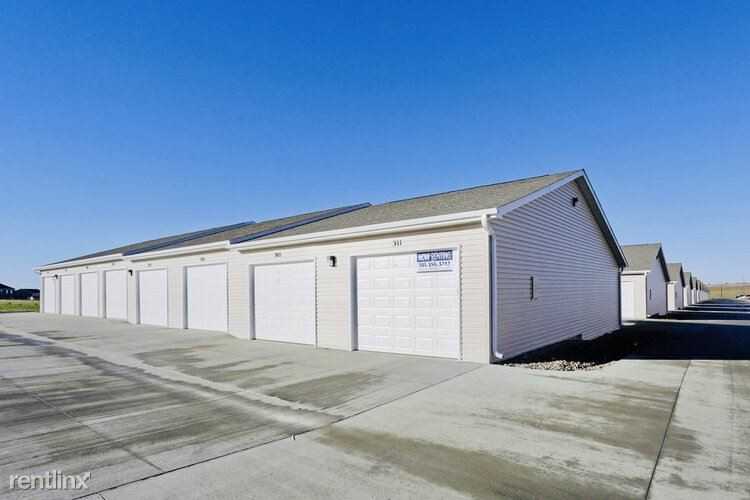 Falcon Heights Apartments 1350 Mike St, Dickinson, ND 58601 Zumper