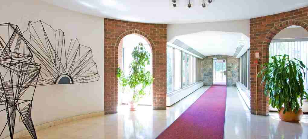 3000 Dufferin Street Apartments 3000 Dufferin St, Toronto, ON M6B 3T6