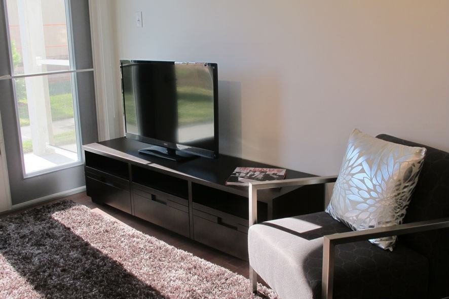 800 Dovercourt Apartments in Linden Ridge, Winnipeg, MB R3Y 0R3 Zumper