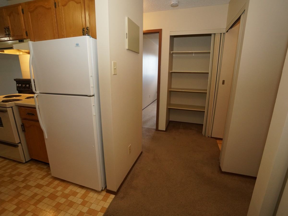 Sunset Manor Apartments 1304 1 Ave, Wainwright, AB T9W 1N1 Zumper