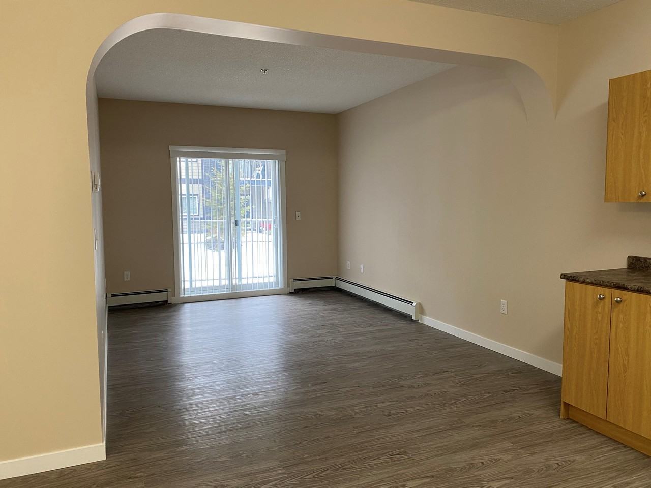 Tamarack Manor Apartments 2315 / 2319 Maple Road, Edmonton, AB T6T