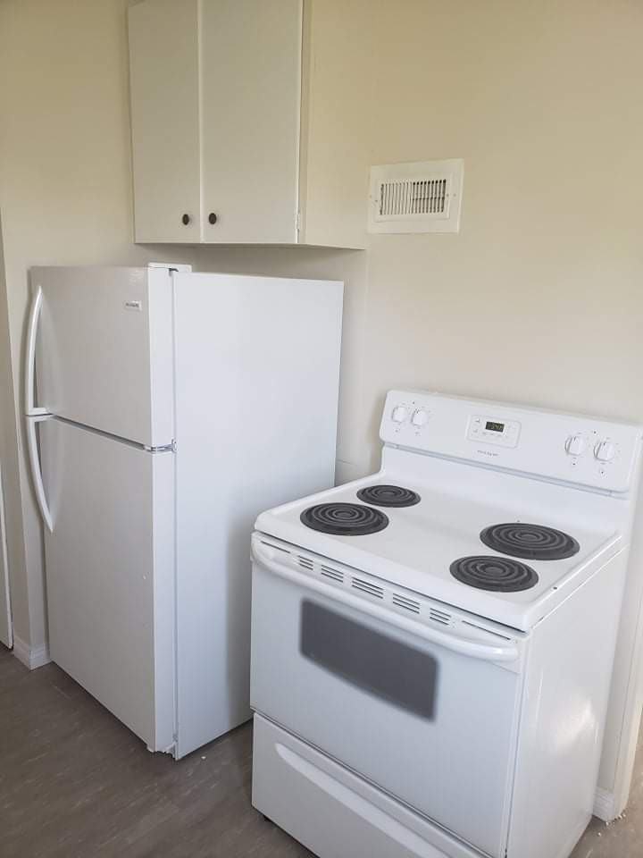 Fort Townhomes 10501 98 Avenue Apartments 10501 98 Ave, Fort Saskatchewan, AB T8L 1X4 Zumper