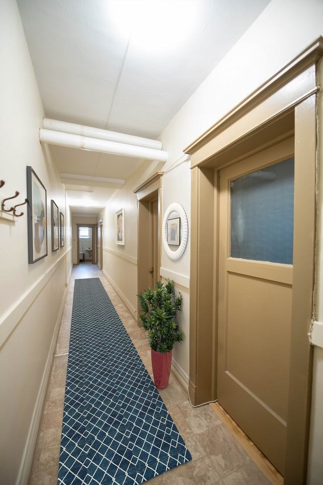 Panama Court Apartments 785 Dorchester Ave, Winnipeg, MB R3M 0P5 Zumper