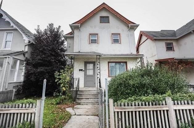 William Avenue Apartments 534 William Ave, Winnipeg, MB R3A 0J9 Zumper