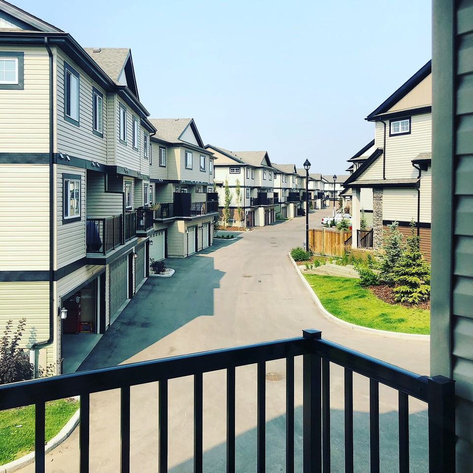 Callaghan Landing II 2 & 3 Bedroom Townhomes For Rent Apartments 1776 Cunningham Way Sw