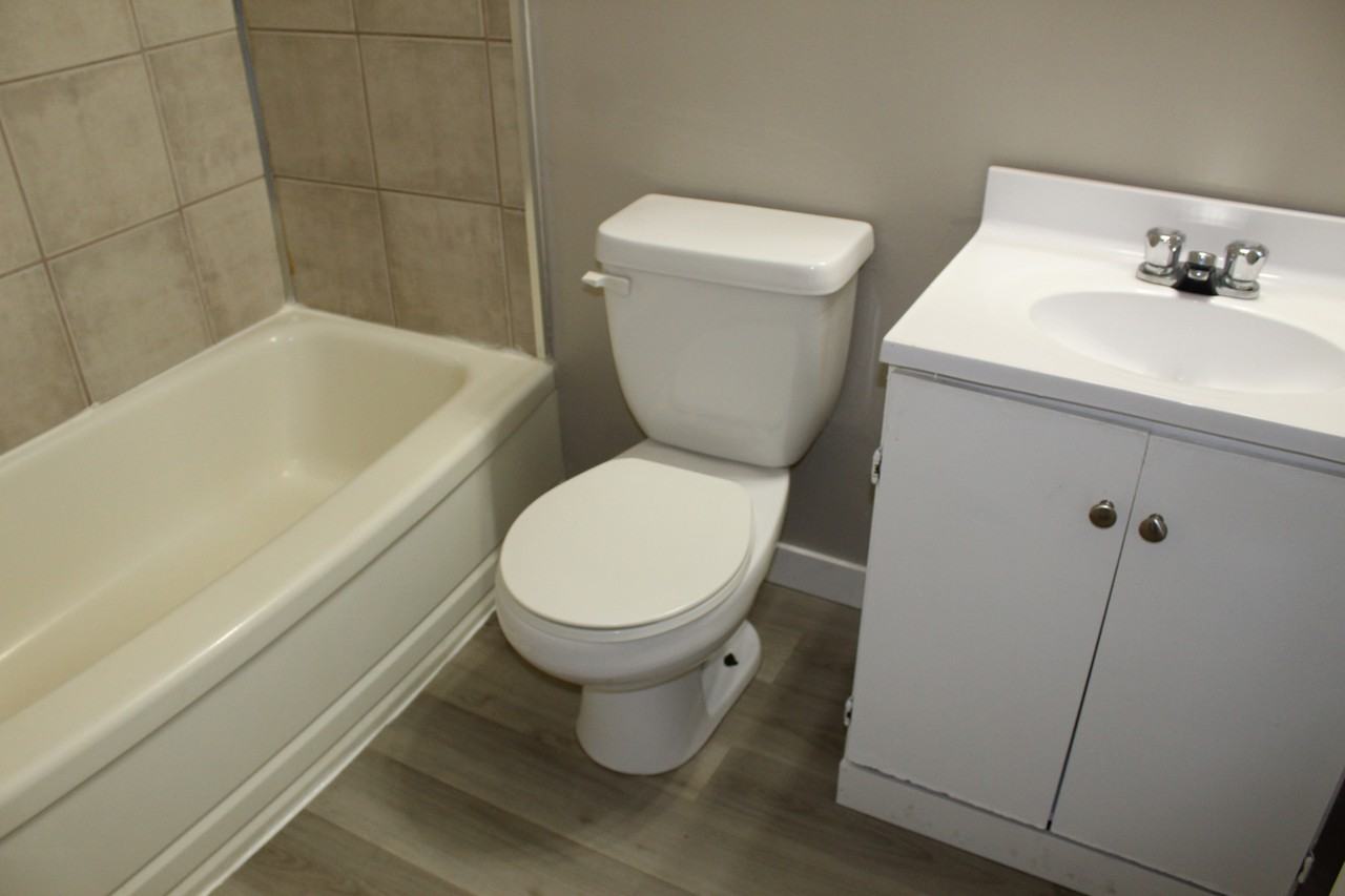 Rosedale Apartments 10959 97 St Nw, Edmonton, AB T5H 2M8 Zumper