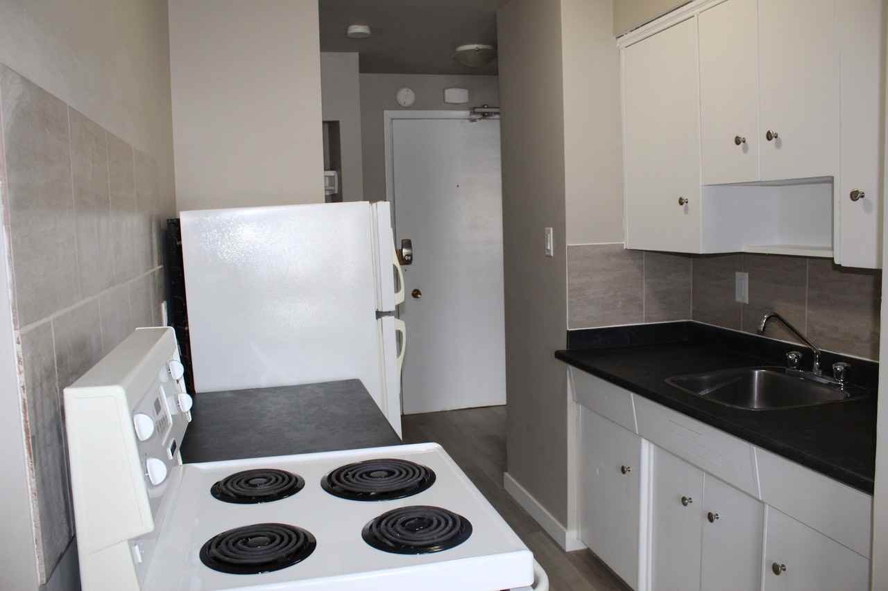 Rosedale Apartments 10959 97 St Nw, Edmonton, AB T5H 2M8 Zumper