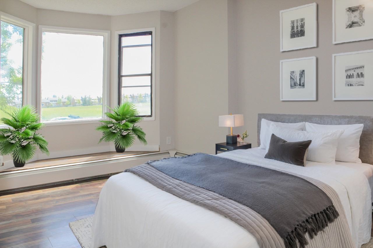 Cedarbrae Manor 11611 Oakfield Dr Sw, Calgary, AB T2W 4S9 Apartment