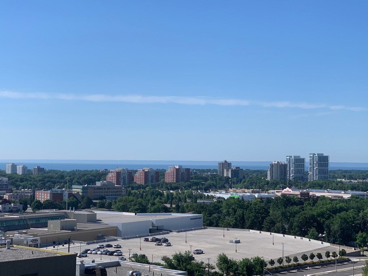 297 Queens Apartments in College Park, Oakville, ON L6H 2B4 Zumper