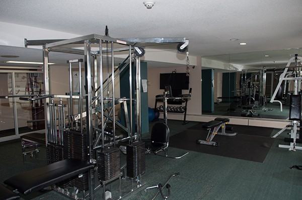 Chateau 100 Apartments 72 Donald St, Winnipeg, MB R3C 1L7 Zumper