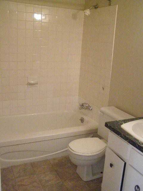 Roseland Village Apartments 14000 88a St Nw, Edmonton, AB T5E None