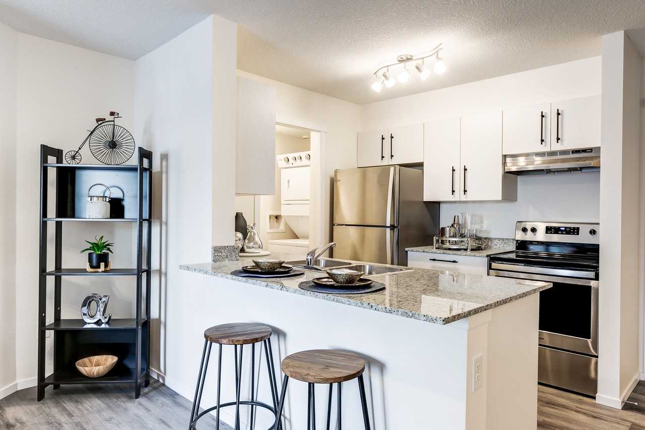 Secord Landing Apartments 615 Secord Blvd Nw, Edmonton, AB T5T 7M2 Zumper