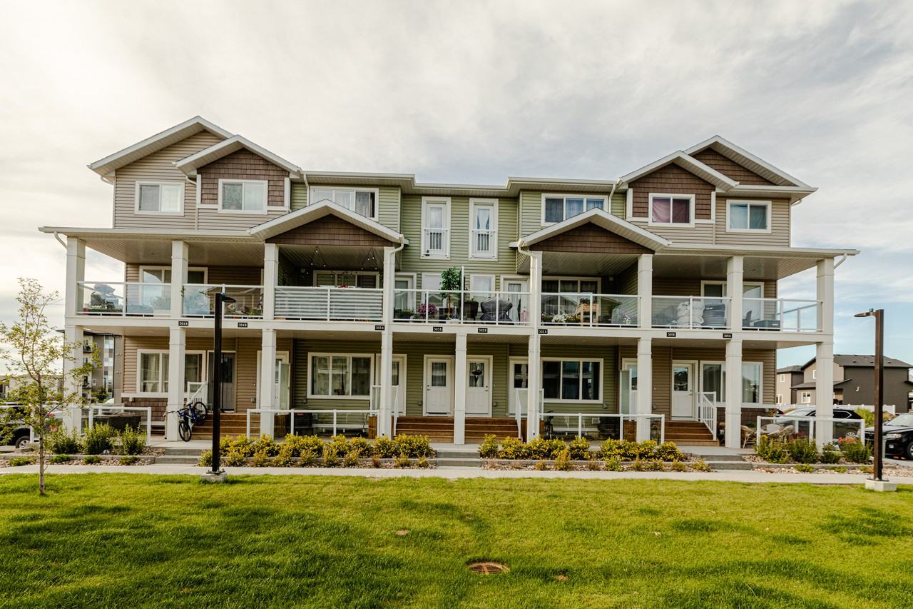 Jade Townhomes Apartments 3367 Green Poppy St, Regina, SK S4V 3P6