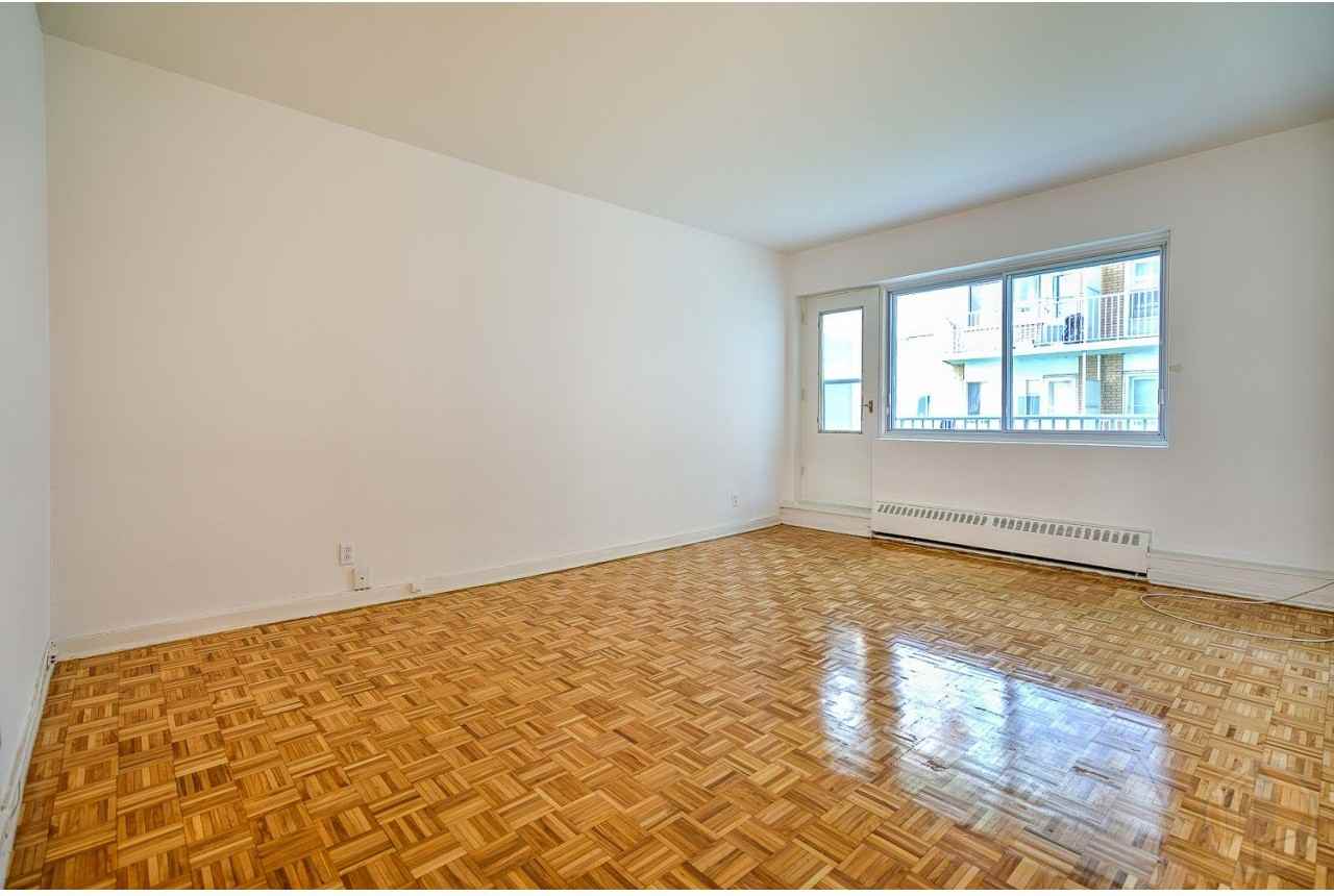 3250 Ellendale Apartments 3250 Av Ellendale, Montréal, QC H3S 1W4