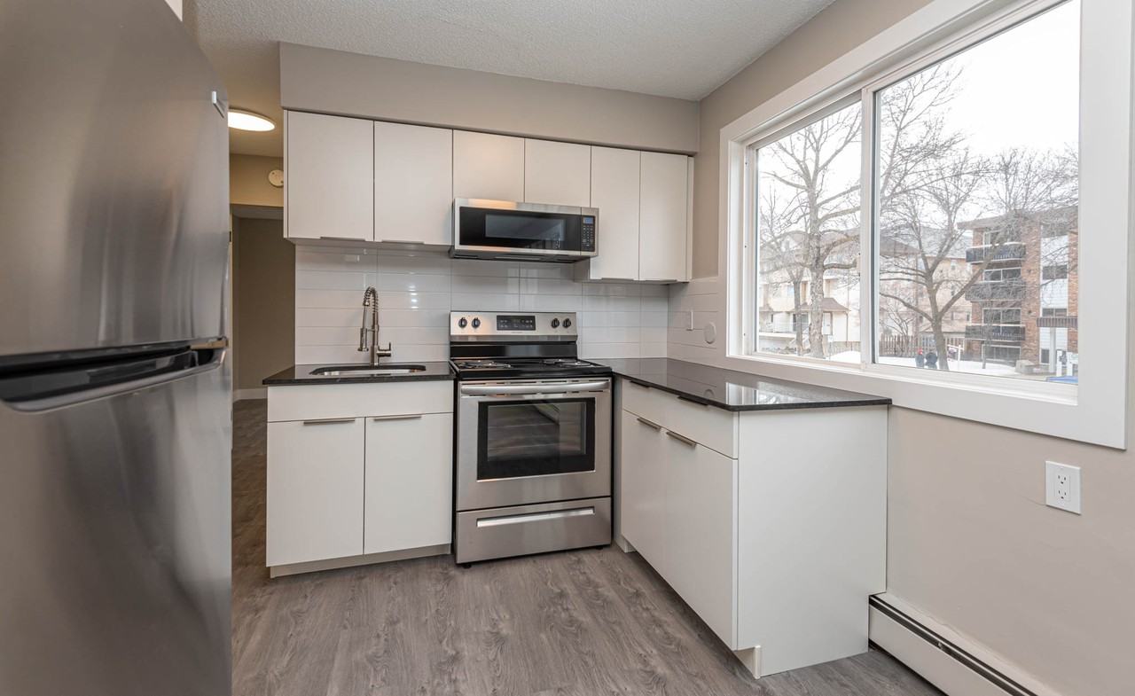 Burgundy Court Apartments 10315 113 St Nw, Edmonton, AB T5K 1P5 Zumper