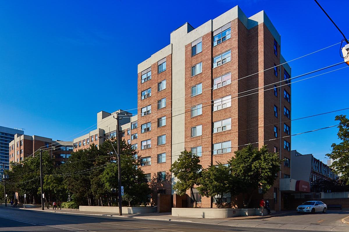 Kings Gardens Apartments 345 Dufferin St, Toronto, ON M6K 3G1 Zumper