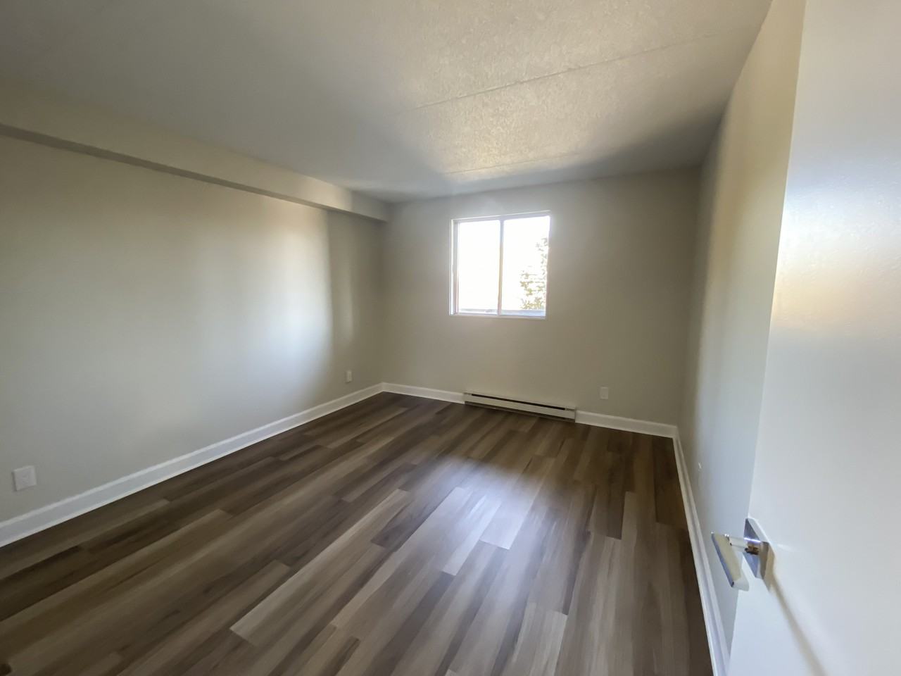 Forest Ridge Apartments 2380 Baseline Rd, Ottawa, ON K2C 3J4 Zumper