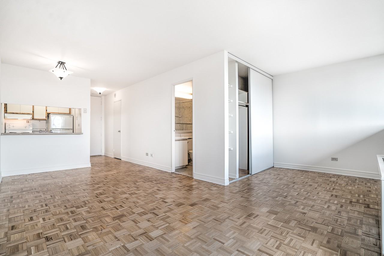 2021 Atwater Apartments 2021 Av Atwater, Montréal, QC H3H 2P2 Zumper