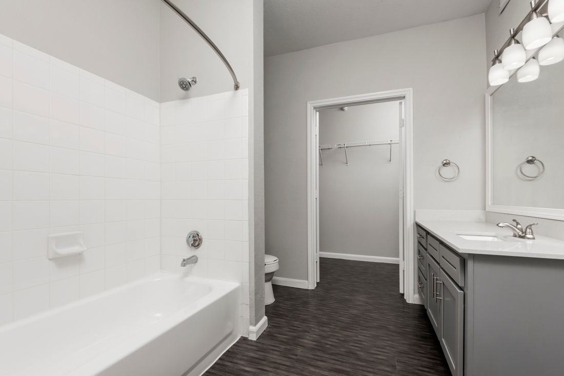 Ellie Apartments 2900 Sunridge Dr, Austin, TX 78741 Zumper