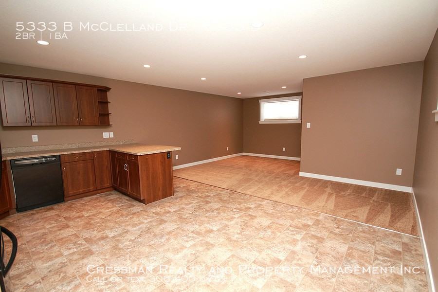 5333 McClelland Dr Apartments 5333 Mcclelland Dr, Regina, SK S4W 0K7