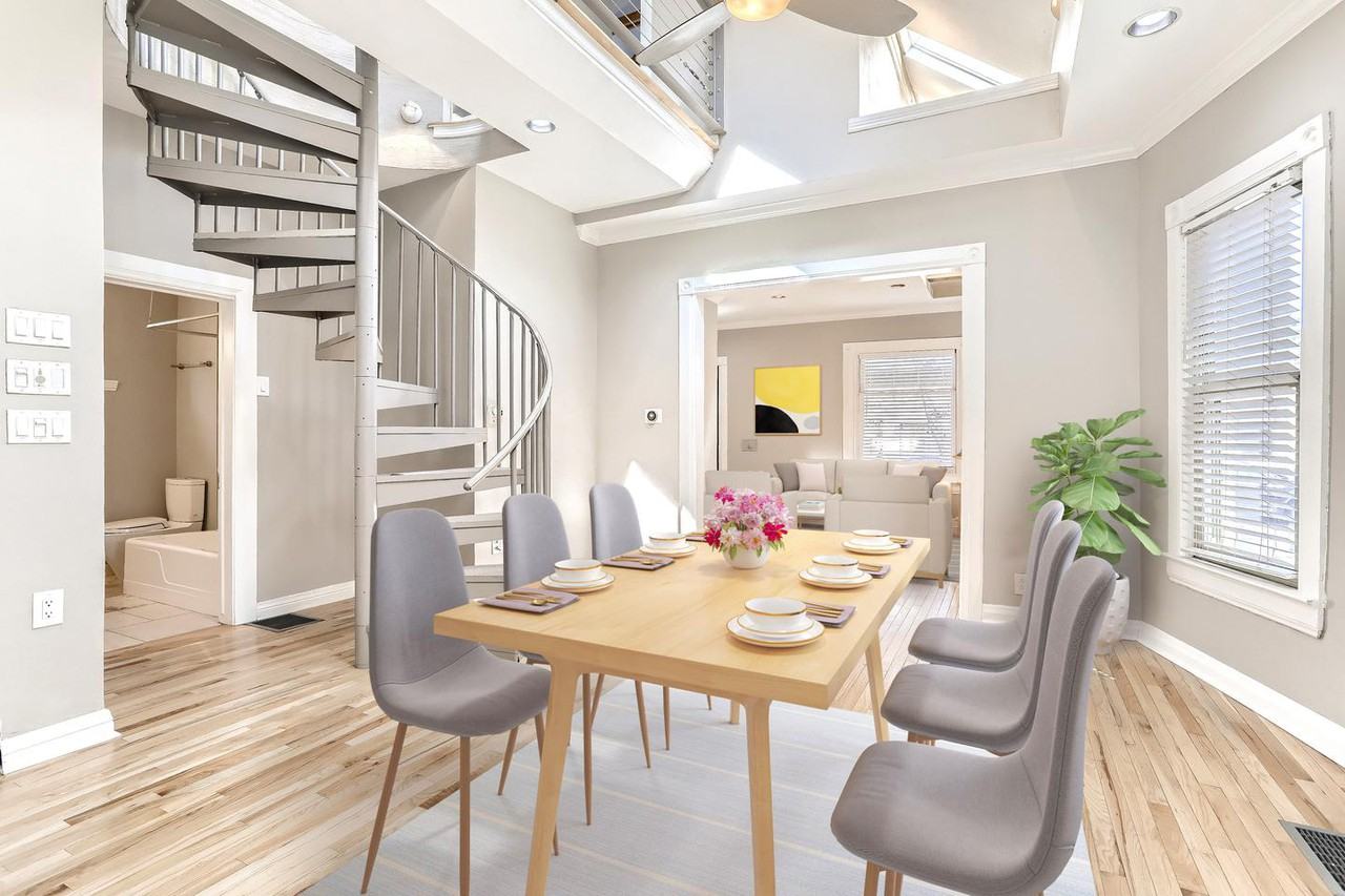 Charming Washington Park West home 4 blocks to Washington Park