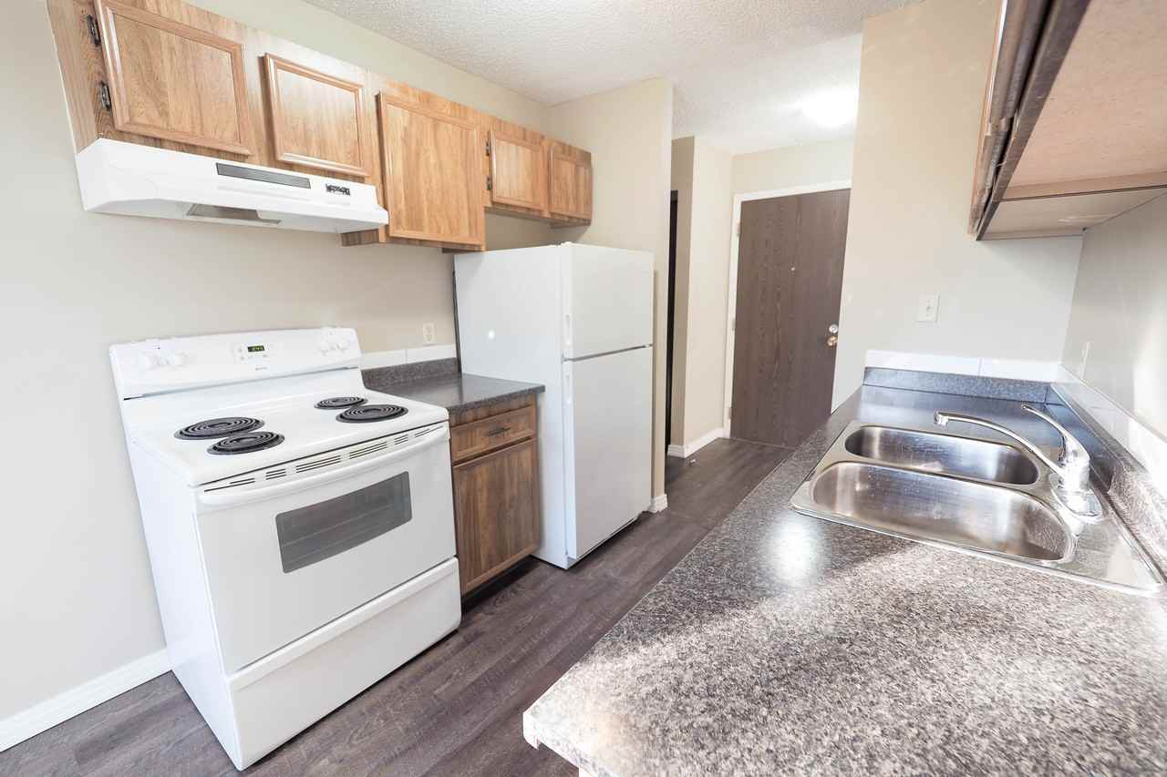 Heritage Manor Apartments 2511 109 St Nw, Edmonton, AB T6J 5C8 Zumper