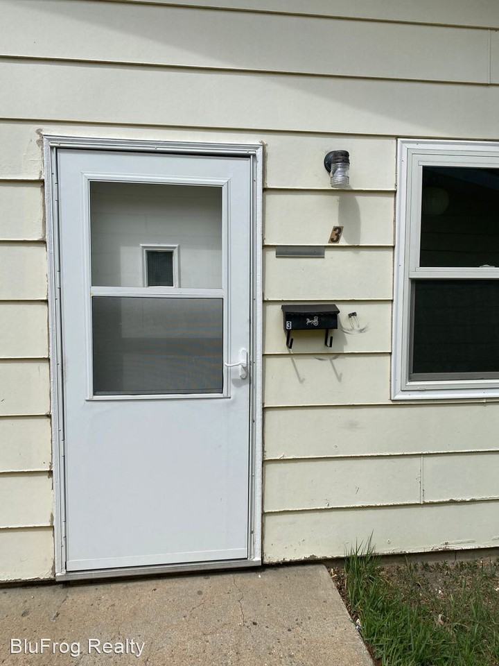 902 Dr. Apartments 902 Dr, Jamestown, ND 58401