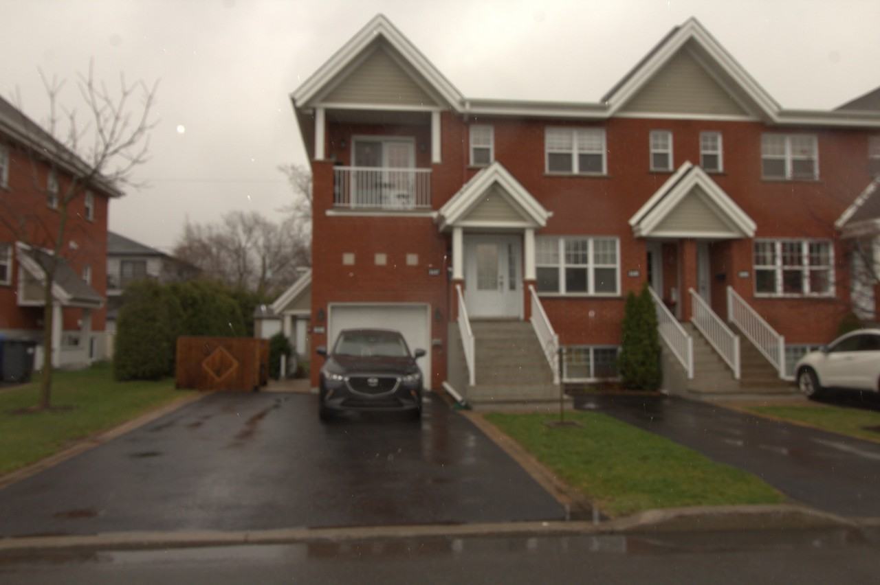4105 Rue Roy Apartments in SaintHubert, QC J3Y 3T4 Zumper