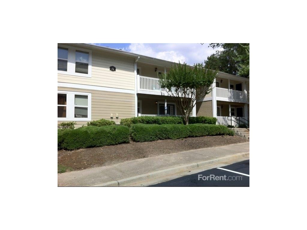 Bradford Apartments and Townhomes 100 Castor Dr, Norcross