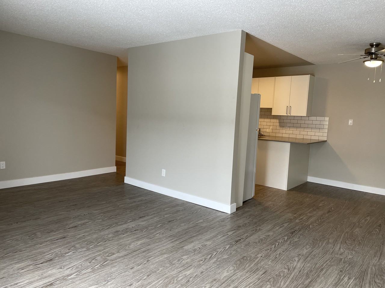 Blue Quill Pointe Apartments 11615 28 Ave Nw, Edmonton, AB T6J 3Z8