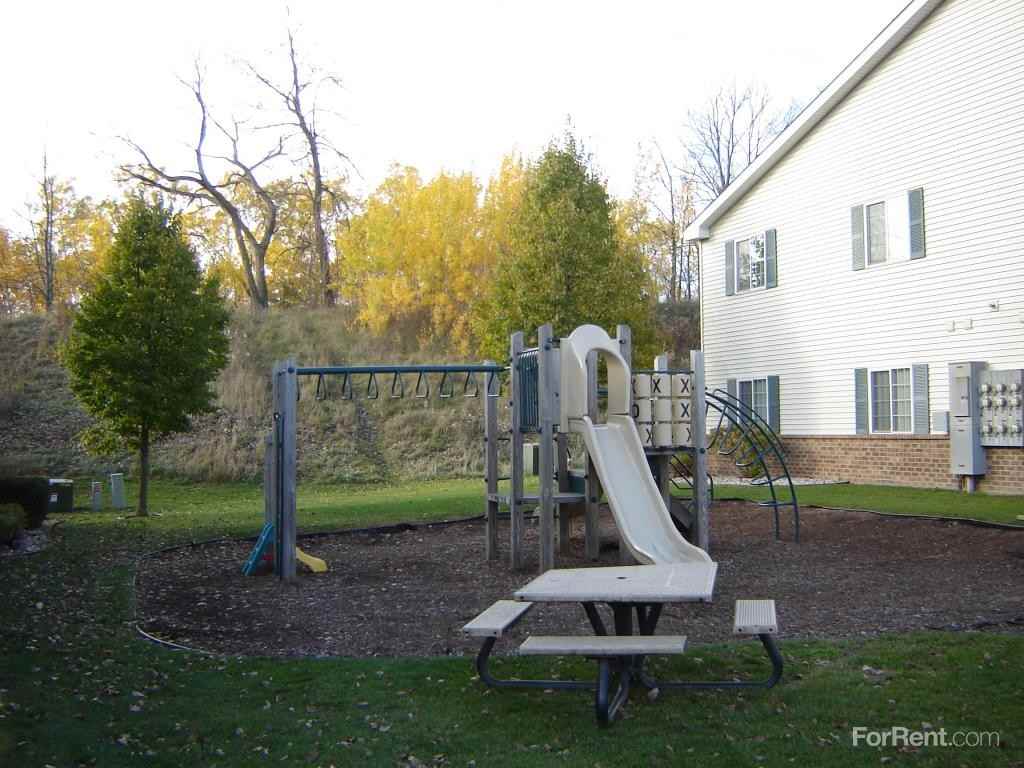 Hillside Village Apartments 319 James St, Slinger, WI 53086 Zumper