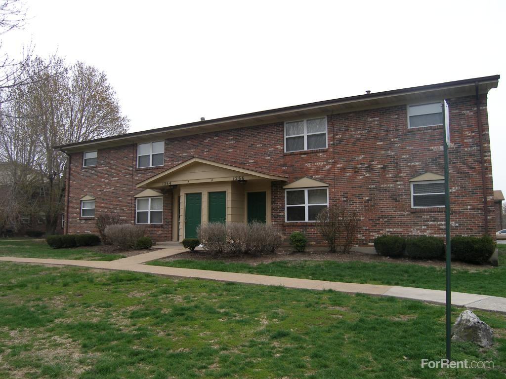 Lewis and Clark Apartments 1282 Marquis, Moline Acres, MO 63136 Zumper