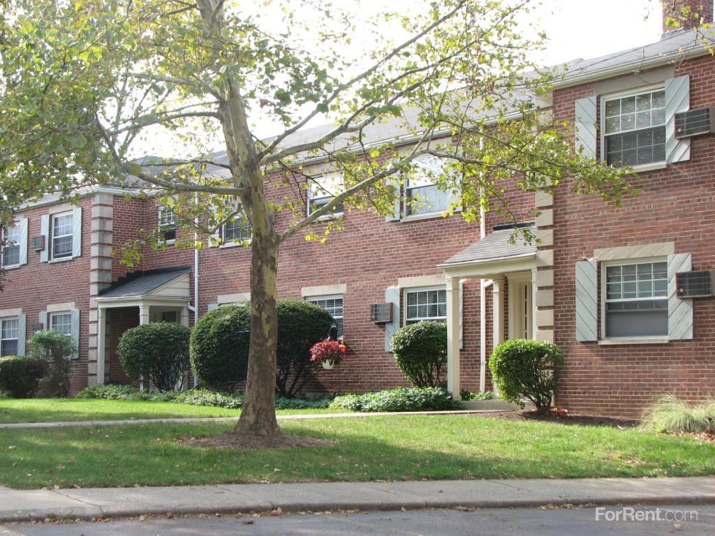 Sycamore Square Apartments 1 Patterson Village Dr, Dayton, OH 45419