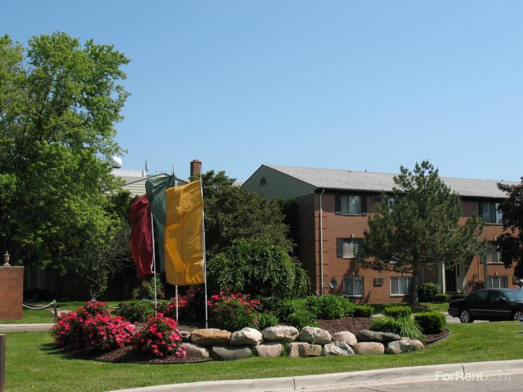 Providence Green Apartments 25500 Greenfield Rd, Southfield, MI 48076