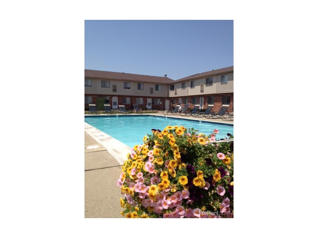 Goddard Court Apartments 11208 Goddard Court Drive, Taylor, MI 48180